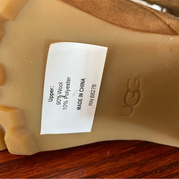 UGG Fabrice Lace Up Boots Rubber Heels Tan Suede Blue Wool 7 - Picture 9 of 10